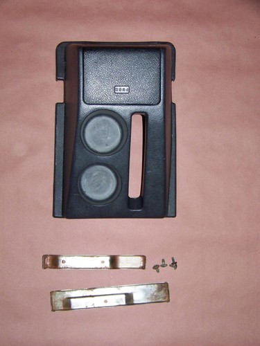 89 - 98 Geo Tracker Suzuki Sidekick X90 Center Console Cup Holder W/compartment
