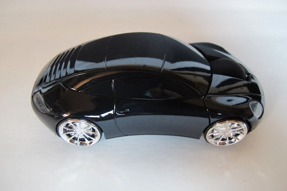 Porsche Car Optical Wireless Silent Mouse Portable Mini BLACK Color - Image 2 of 3