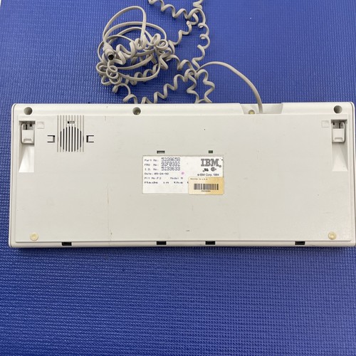Clavier IBM vintage 1993 Clicky modèle M 52G9658 *cordon effiloché mais fonctionne très bien* - Photo 13/18