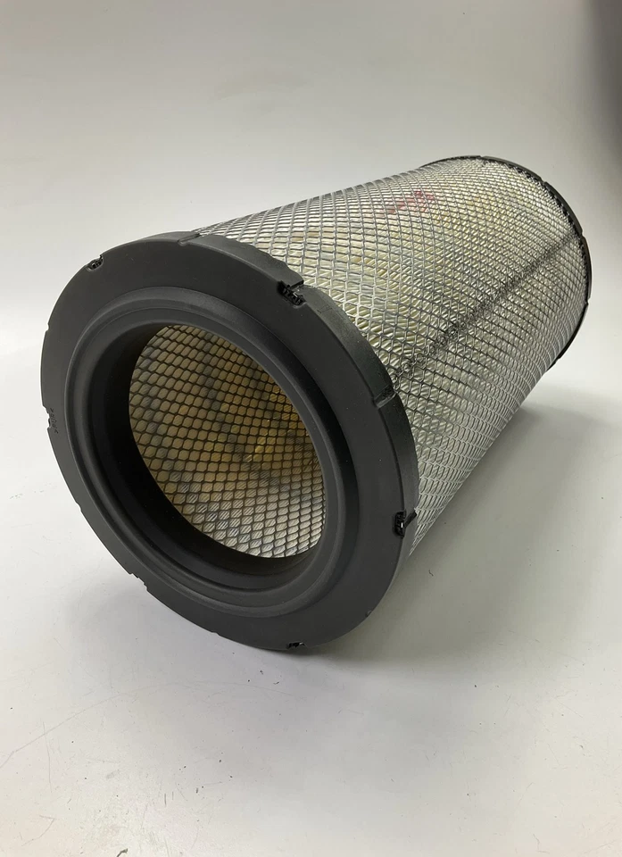 Filtro de aire Carquest 83972 reemplaza Volvo 43921626, Wix 49972, RS5558, AF2496 Foto 3 de 4