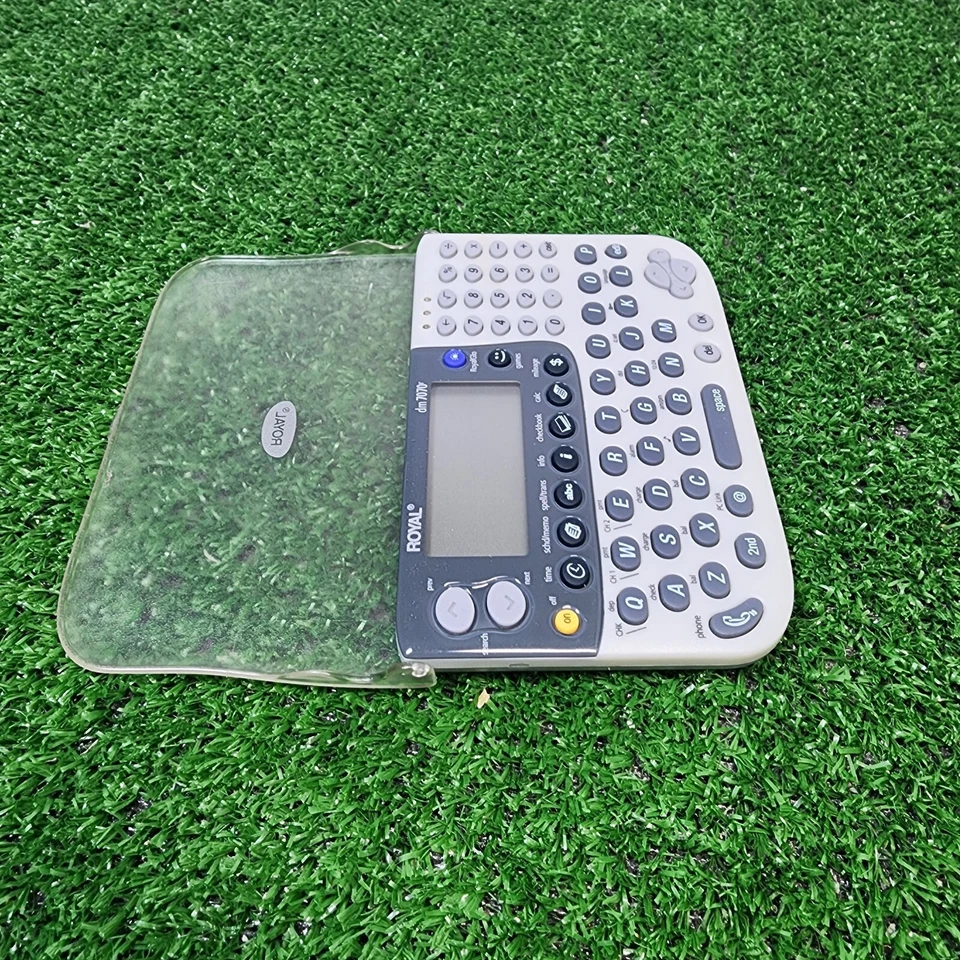 Royal DM7070R Personal Organizer Translator English Spanish French Calculator - Image 3 of 4