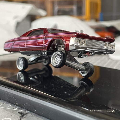 Diorama 1:64 Car Maintenance Props Model Car Tuning Parts Wheel Tool Scene Model - Picture 7 of 10