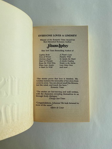 Hearts Aflame by Johanna Lindsey (1987) 1st Printing Vintage Historical Romance - Picture 10 of 11