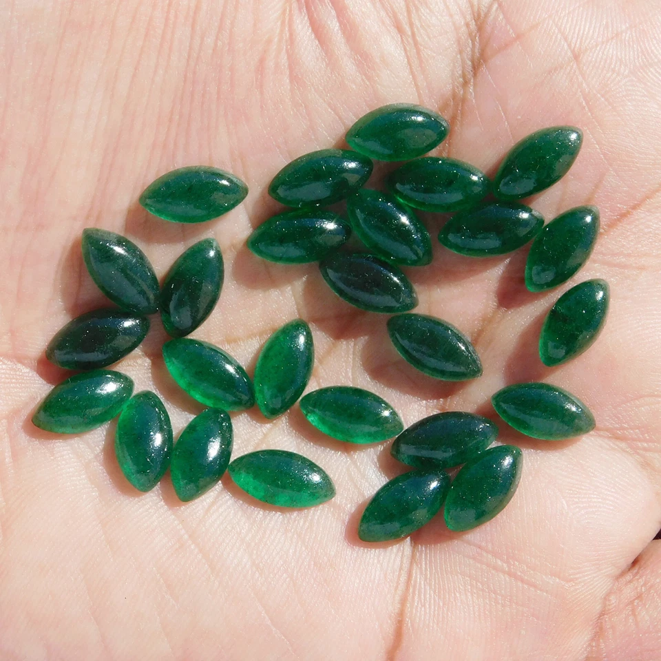 Lote de piedras preciosas sueltas cabujón marquesa aventurina verde natural de 4x8 mm a 10x20 mm Foto 2 de 4