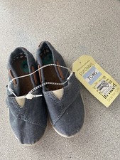 NWT Toms Shoes Chambray Blue  Tiny Bimini  Childs Kids US Size 8 UK 7 EU 24.5