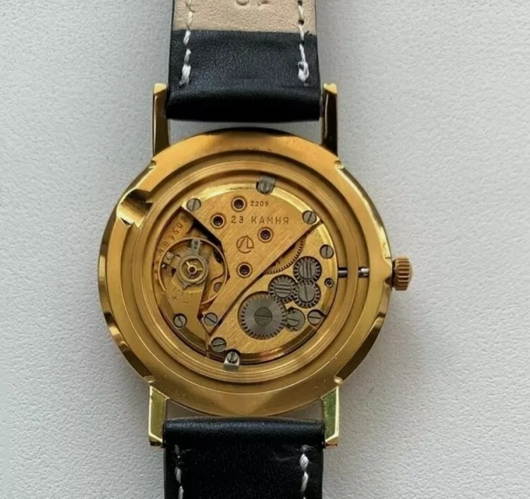¡NUEVO! Reloj Soviético POLJOT DE LUXE Mecánica Duradera Rusa URSS De Colección Para Hombre Foto 2 de 4