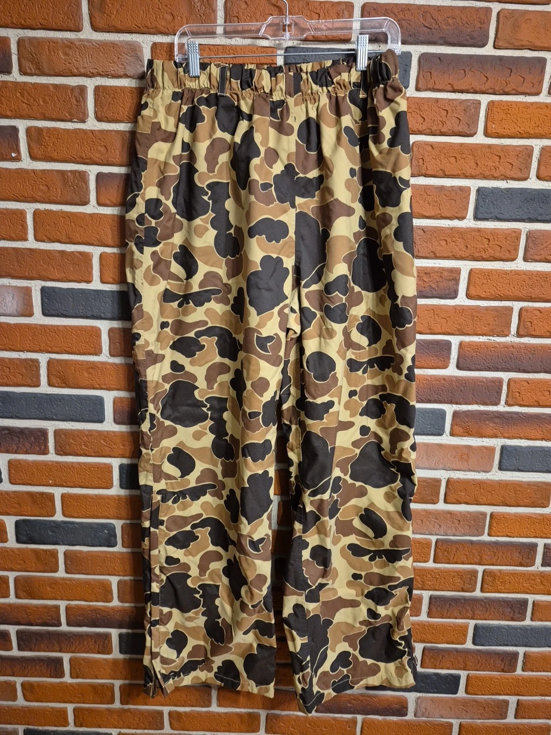 Mens XL Vintage Columbia Nylon Camo Hunting Rain Pants Zipper Legs Frogskin
