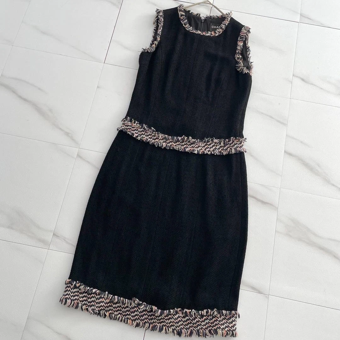 Chanel — Authentic Chanel Sleeveless Dress P22890W03275 Size:36 Black SK1707