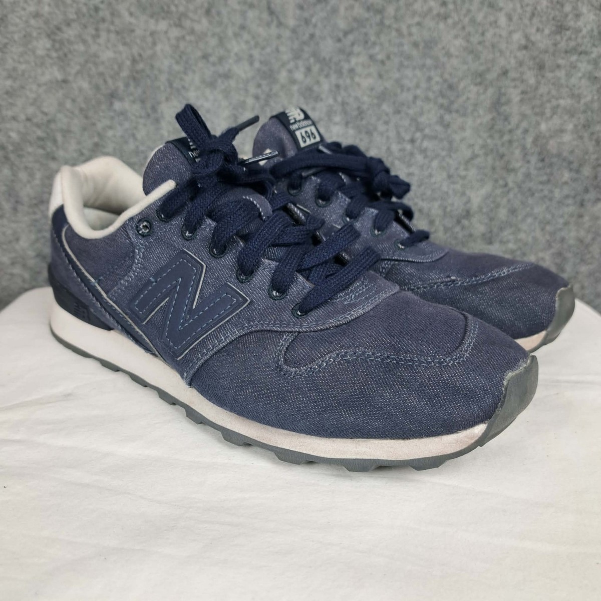 New Balance Size 9.5 Blue and White Running Athletic Sneakers Shoes New Balance Men main image 2