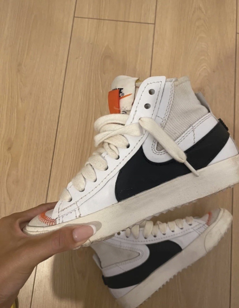 Zapatillas Nike blazer altas blancas y negras