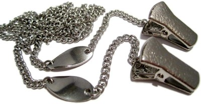 Twisted Oval Charm Chain Eyeglass Necklace with Clips, Non Slip Glasses Lanyard