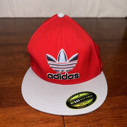Vintage Adidas Flexfit 210 Fitted Cap Hat Size 6-7/8-7-1/4 Red Gray - Picture 2 of 5