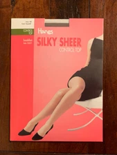 Size AB Pantyhose Hanes Silky Sheer Control Top Town Taupe Sandalfoot OG071