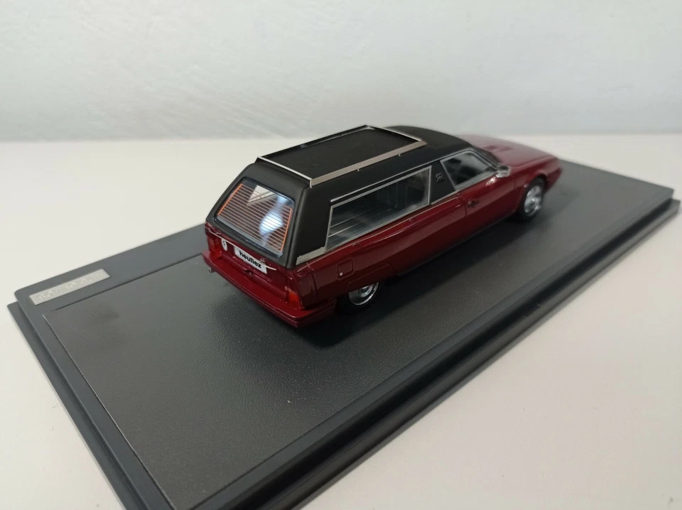 RARE 1:43 MATRIX HEULIEZ CX CORBILLARD 1985 MAROON HEARSE - 10304-041 - Image 4 of 4