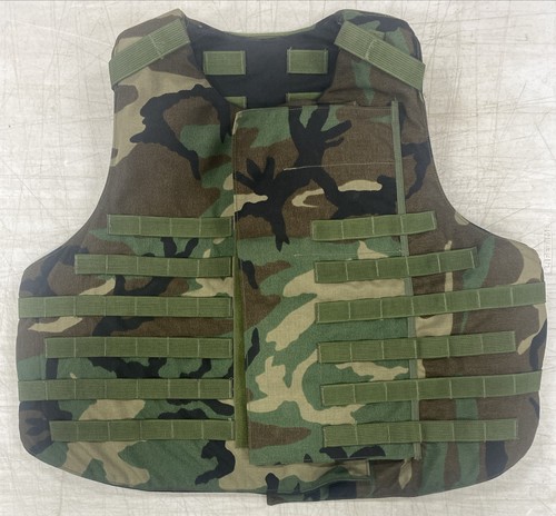 Ballistic Vest w/ Soft Armor Inserts Woodland BDU Camouflage Size Large