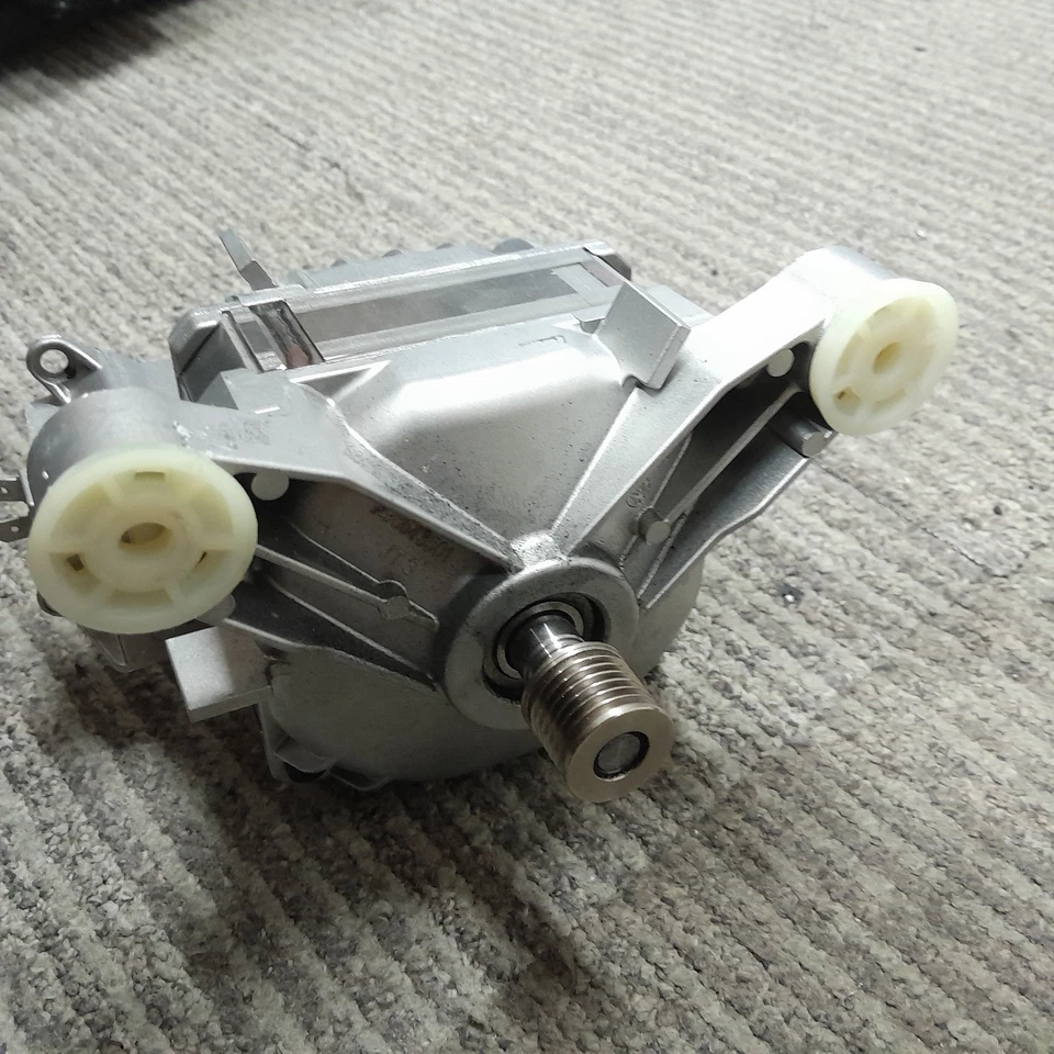 Bosch WVG30461GB Waschtrockner Moter 00145719 Motor Motor 1BS6530-8xx-3G BLDC-Fe - Bild 3 von 4