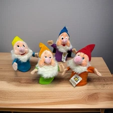 Vintage Disneyland Snow White Seven Dwarfs Hand Puppets Lot Golf Covers NOS