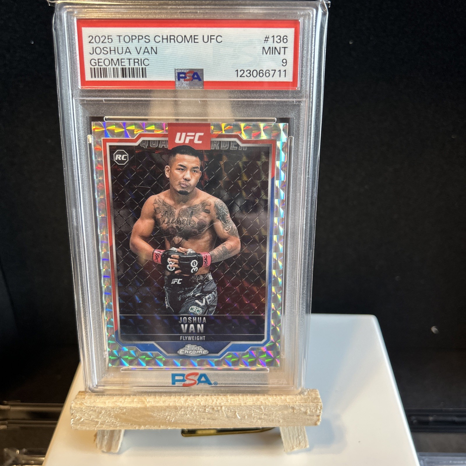 2025 Topps Chrome UFC Joshua Van #136 Geometric Refractor (RC) PSA 9 Mint 📈