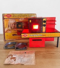 Vintage 1973 Betty Crocker Easy Bake Oven No 1370 Kenner Working W Box Pans