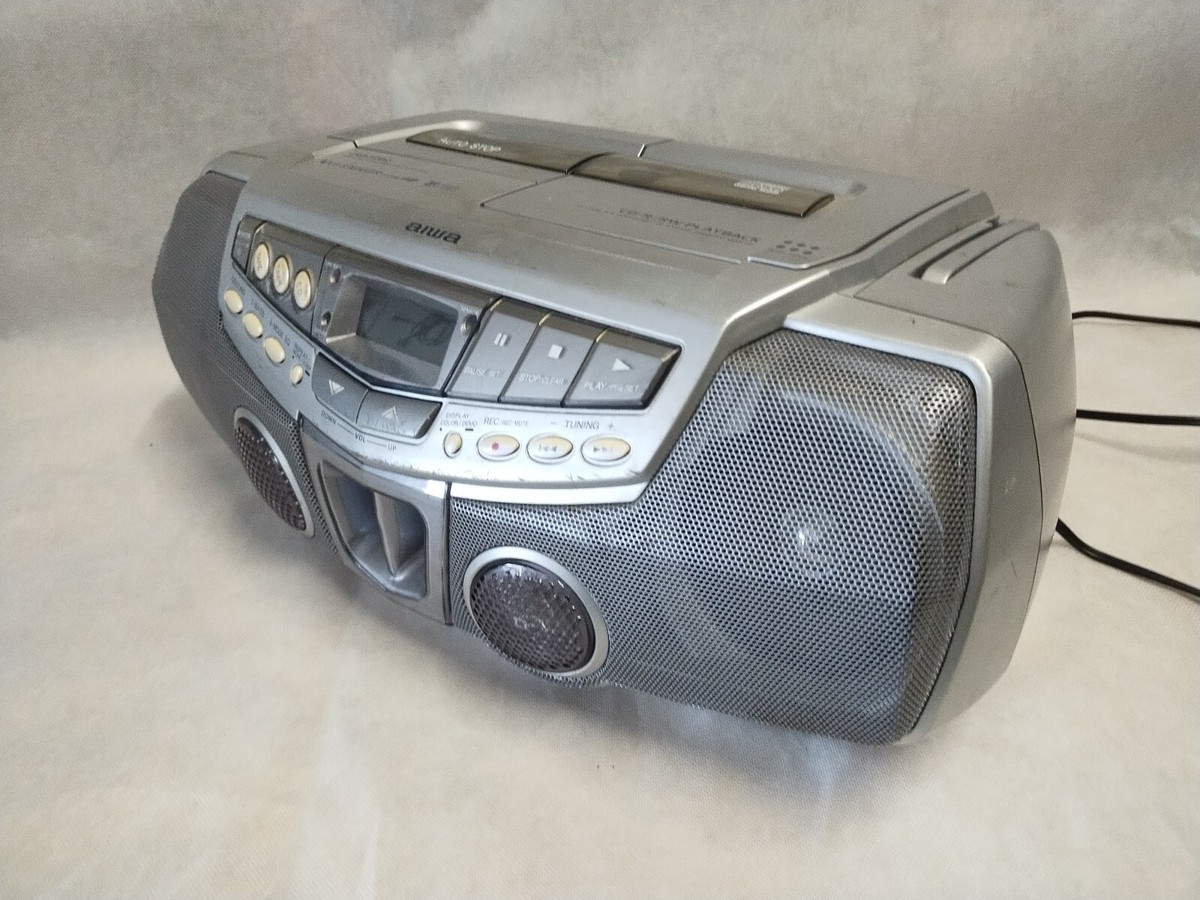 AIWA CSD-FD82 Boombox CD and Cassette Player - See Pics +