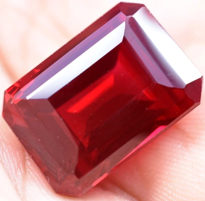 Natural 28.35 Ct Blood Red Ruby Mozambique GGL Certified Treated Gemstone - Image 3 of 4