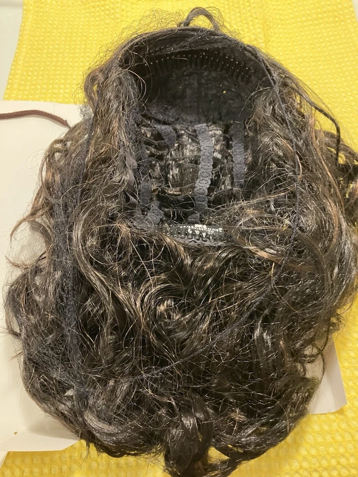 Peluca sintética Sensationnel Instantánea Moda Elsa Color 1 Foto 3 de 4