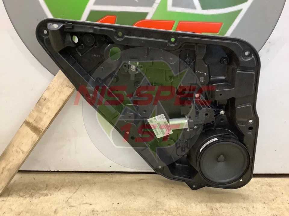 Infiniti Q30 Passenger Side Rear Window Regulator2016-2019 827215DM0A - Image 3 of 4