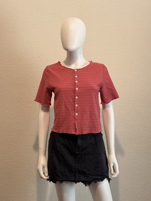 66girls Women's Red Striped Round Neck Button-Up Short Sleeve Knit Top S