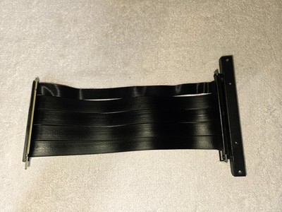 Lian Li PCIE 4.0 Riser Cable