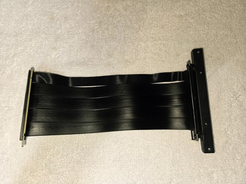 Lian Li PCIE 4.0 Riser Cable