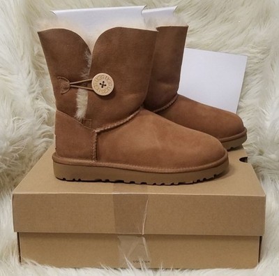 UGG Bailey Button II Boots Chestnut Brown Women s Size 6 New With Tags Y2k 