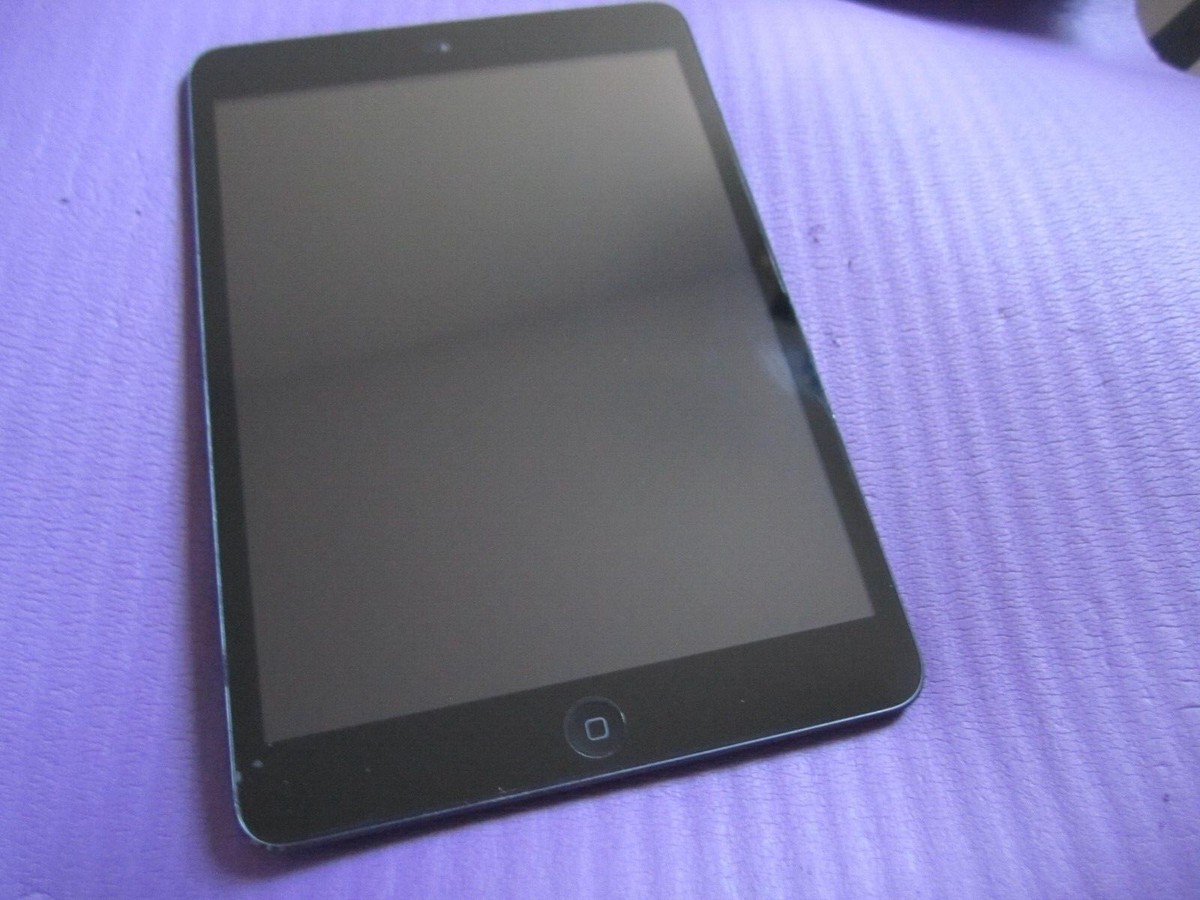 Used Black Apple iPad mini 1st Gen 64GB Wi-Fi Only Tablet