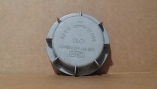 2001 KIA OPTIMA & 2002-2005 KIA SEDONA EITHER SIDE HEADLIGHT BULB DUST COVER #13