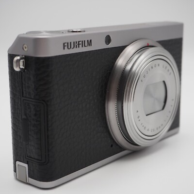 Mint] Fujifilm XF1 Digital Camera Black English LAN w/New battery