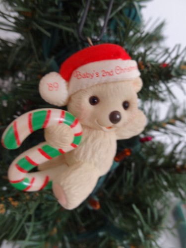 Christmas Hallmark Keepsake Ornament BABY'S SECOND CHRISTMAS - Picture 2 of 3