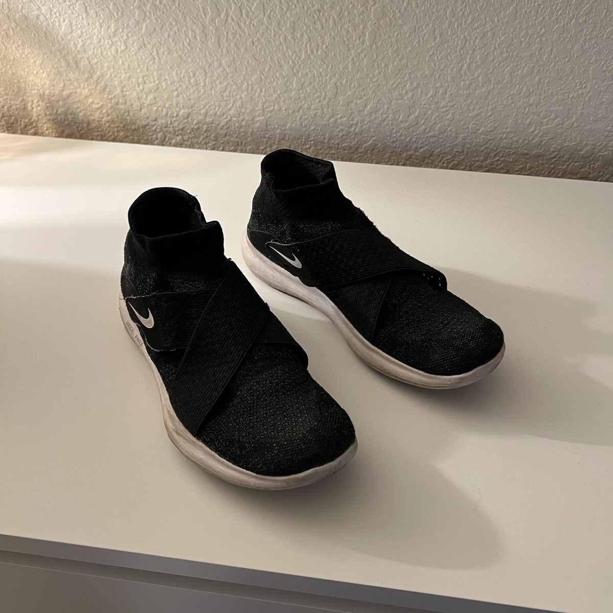 nike free rn motion flyknit black