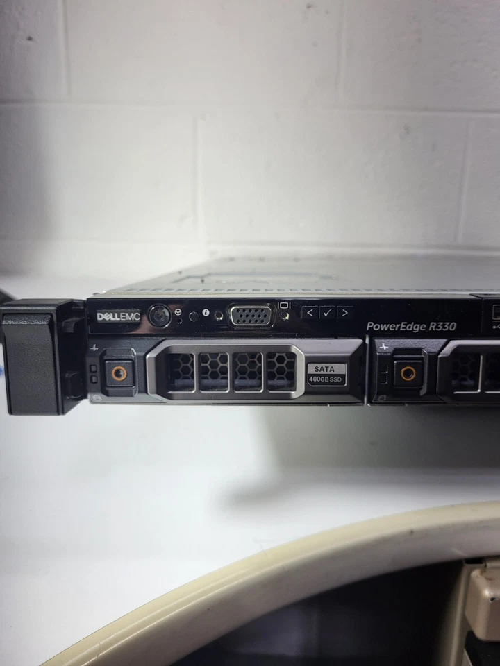DELL EMC POWEREDGE R330 SERVER WITH FOUR 400GB DRIVES - Image 3 of 4