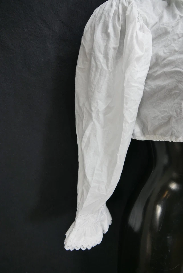 Gr.42 Dirndlbluse weiß Bluse für Dirndl Baumwolle mit Spitze Stickerei B11436 - Bild 3 von 4