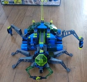 Lego 6977 Insectoids Arachnoid Star Base  CIB Lights and Sound Work