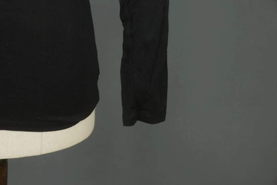 Blusa Pullover Manga Larga Cuello Redondo Lana Merino Negra Rompehielos Talla M Foto 4 de 4