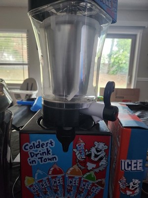 ICEE Slushie Maker Multicolor Plastic ICEE Slushie Making Machine