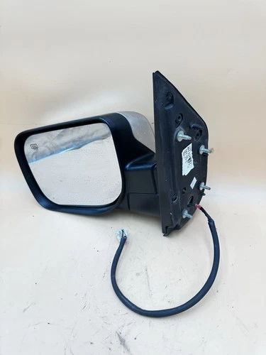 2004-2009 NISSAN TITAN LEFT/DRIVER REAR SIDE VIEW MIRROR OEM