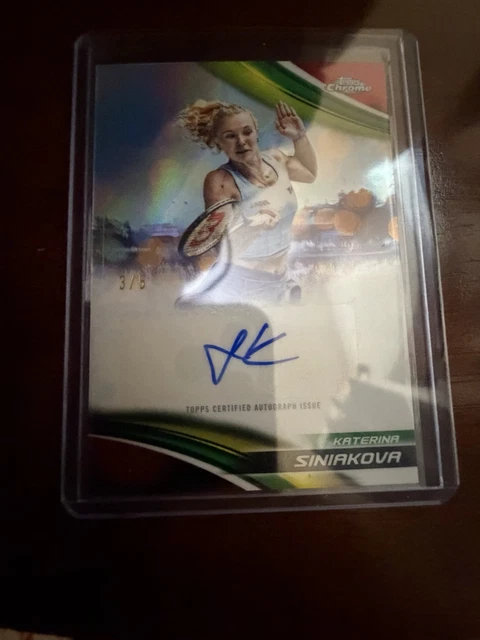 2025 Topps Chrome Katerina Siniakova Red Refractor Autogramm #3/5