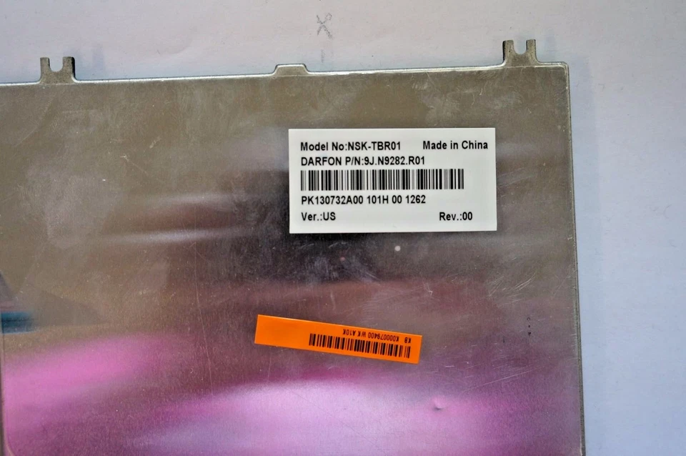 Genuine Keyboard NSK-TBR01 for Toshiba Satellite L55  9J.N92982.R01 - Image 4 of 4