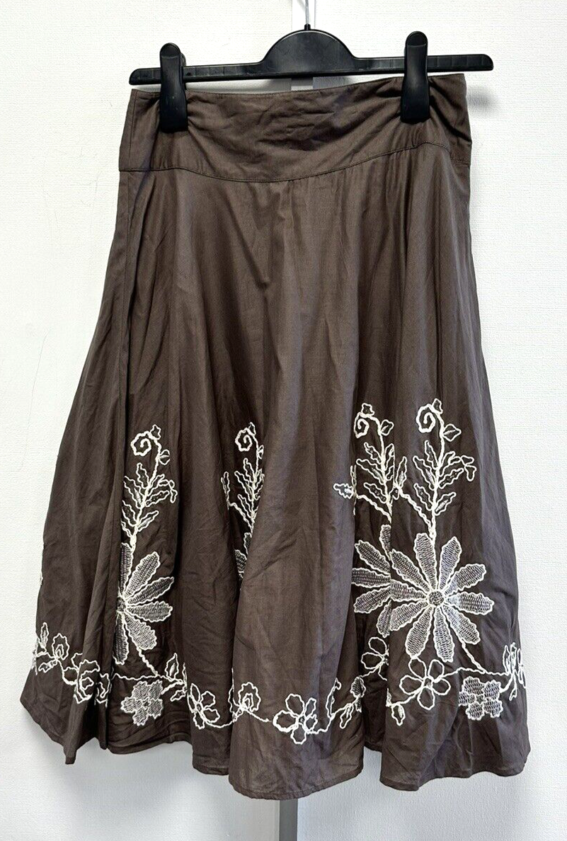NEW! Phase Eight UK8 praline / cream Dori embroidered full skirt with net lining