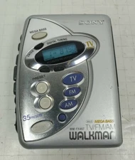 Sony Walkman TV/FM/AM WM-FX467 Cassette Player FM/AM only works-as is