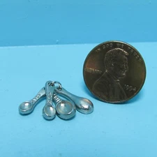 Dollhouse Miniature Metal Measuring Spoons on Ring ~ IM65616