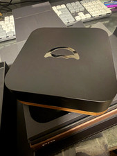 Umbrel Pro Series Mini PC Desktop Server, Black, HDMI USB-C RJ-45 Connectivity