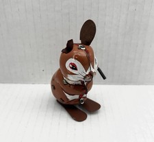 VINTAGE TRADE MARK MODERN TOYS  TIN WIND-UP Rabbit  Bunny MADE IN JAPAN Read