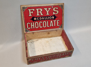 Vintage Antik Fry's Schokolade Medaillon Kuchen Holz Kiste Kiste Laden Werbung